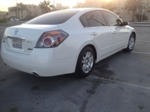 للبيع نيسان Altima 2011