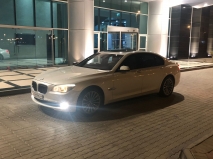 للبيع بي ام دبليو 740 2011