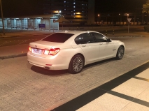 للبيع بي ام دبليو 740 2011