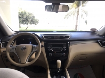 للبيع نيسان Xtrail 2015