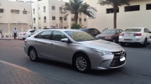 للبيع تويوتا camry 2016