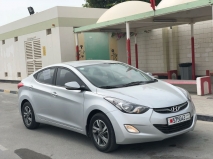 للبيع هونداي Elantra 2013