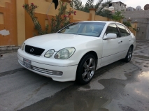 للبيع لكزس GS 2001