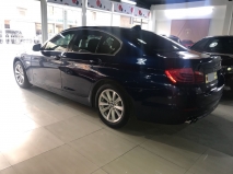 للبيع بي ام دبليو 520 2012