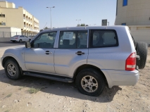 للبيع متسوبيشي Pajero 2004