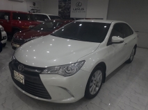 للبيع تويوتا camry 2016