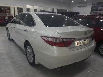 للبيع تويوتا camry 2016