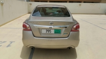 للبيع نيسان Altima 2013