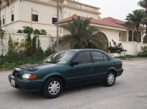 للبيع تويوتا Yaris 1997