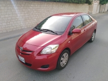 للبيع تويوتا Yaris 2010