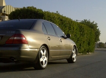 للبيع لكزس LS 2005