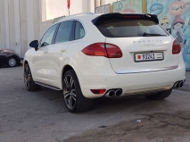 للبيع بورش Cayenne S 2012