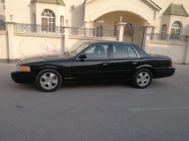 للبيع فورد Crown Victoria 2011