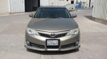 للبيع تويوتا camry 2013