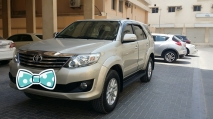 للبيع تويوتا Fortuner 2014