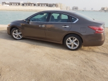 للبيع نيسان Altima 2013