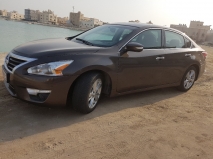 للبيع نيسان Altima 2013