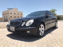 للبيع مرسيديس E class 2005