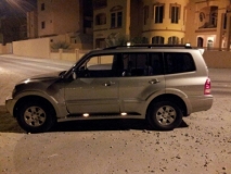 للبيع متسوبيشي Pajero 2004