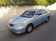 للبيع تويوتا camry 2004