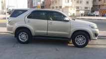 للبيع تويوتا Fortuner 2014