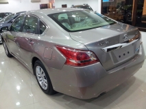 للبيع نيسان Altima 2013