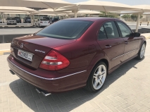 للبيع مرسيديس E class 2005