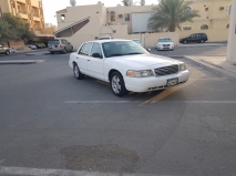 للبيع فورد Crown Victoria 2007