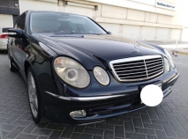 للبيع مرسيديس E class 2003