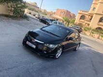 للبيع هوندا Civic 2010