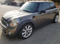 للبيع مني كوبر Mini Cooper 2012