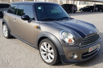 للبيع مني كوبر Mini Cooper 2012