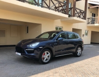 للبيع بورش Cayenne turbo 2011