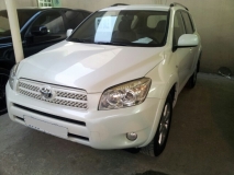 للبيع تويوتا RAV4 2008