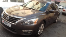 للبيع نيسان Altima 2014