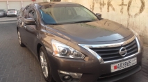 للبيع نيسان Altima 2014