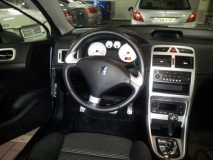 للبيع بيجوت  2006