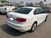 للبيع فولكس واجن Jetta 2013