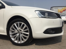 للبيع فولكس واجن Jetta 2013