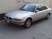 للبيع بي ام دبليو 740 2001