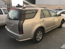 للبيع كاديلاك SRX 2008