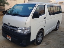 للبيع تويوتا Hiace 2013