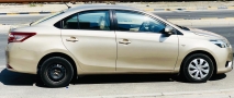 للبيع تويوتا Yaris 2015