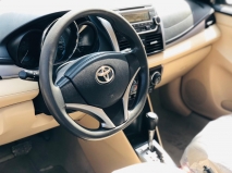 للبيع تويوتا Yaris 2015