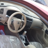 للبيع نيسان Altima 2013