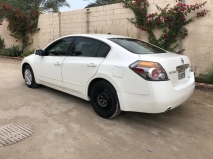 للبيع نيسان Altima 2012