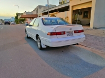 للبيع تويوتا camry 1998