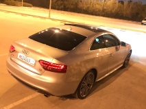 للبيع أودي A5 2010