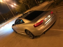 للبيع أودي A5 2010