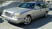 للبيع مرسيديس E class 1998